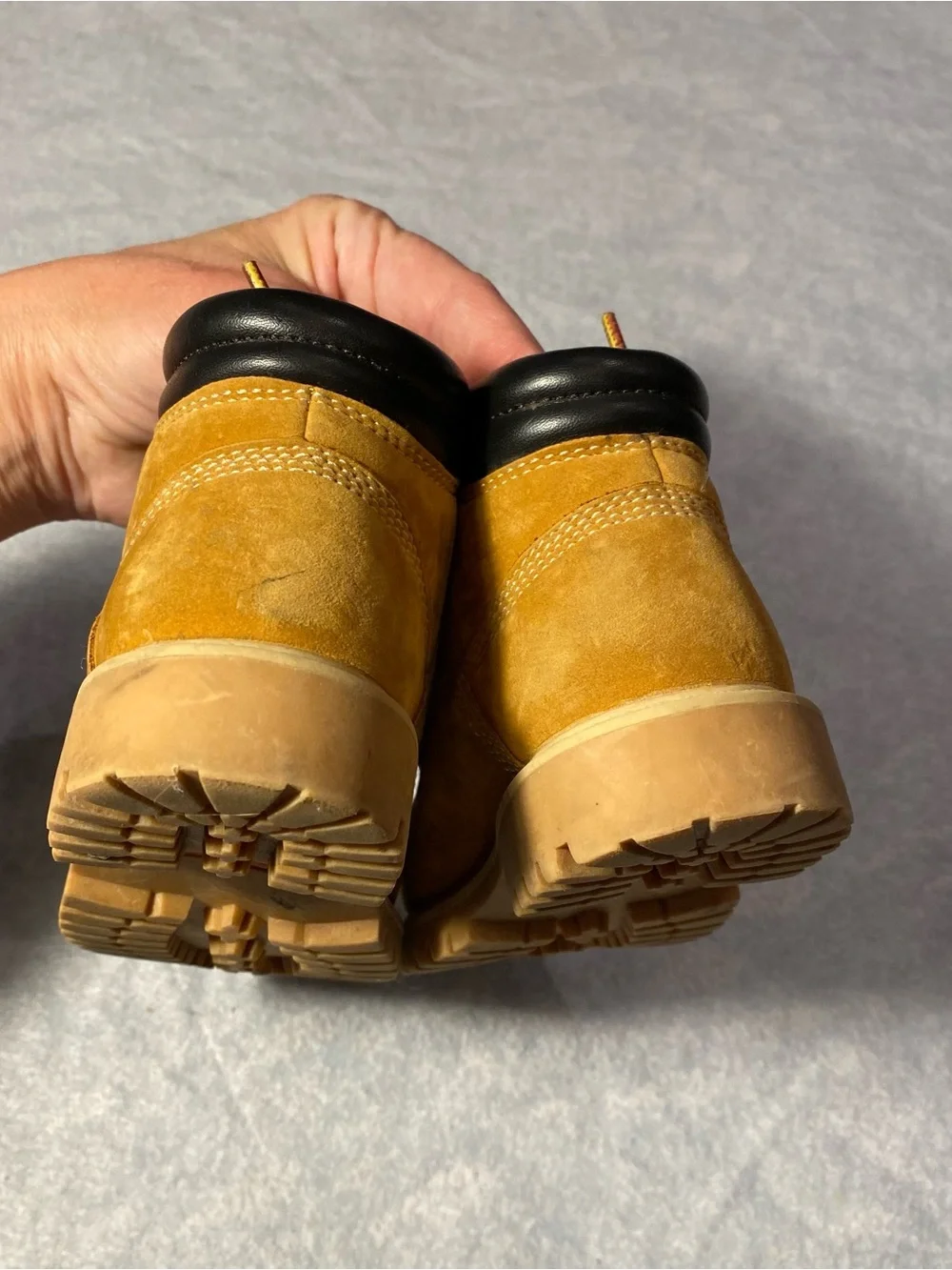 Levi's Kids Wheat/Tan Lace-Up Work Boots size 8 boys